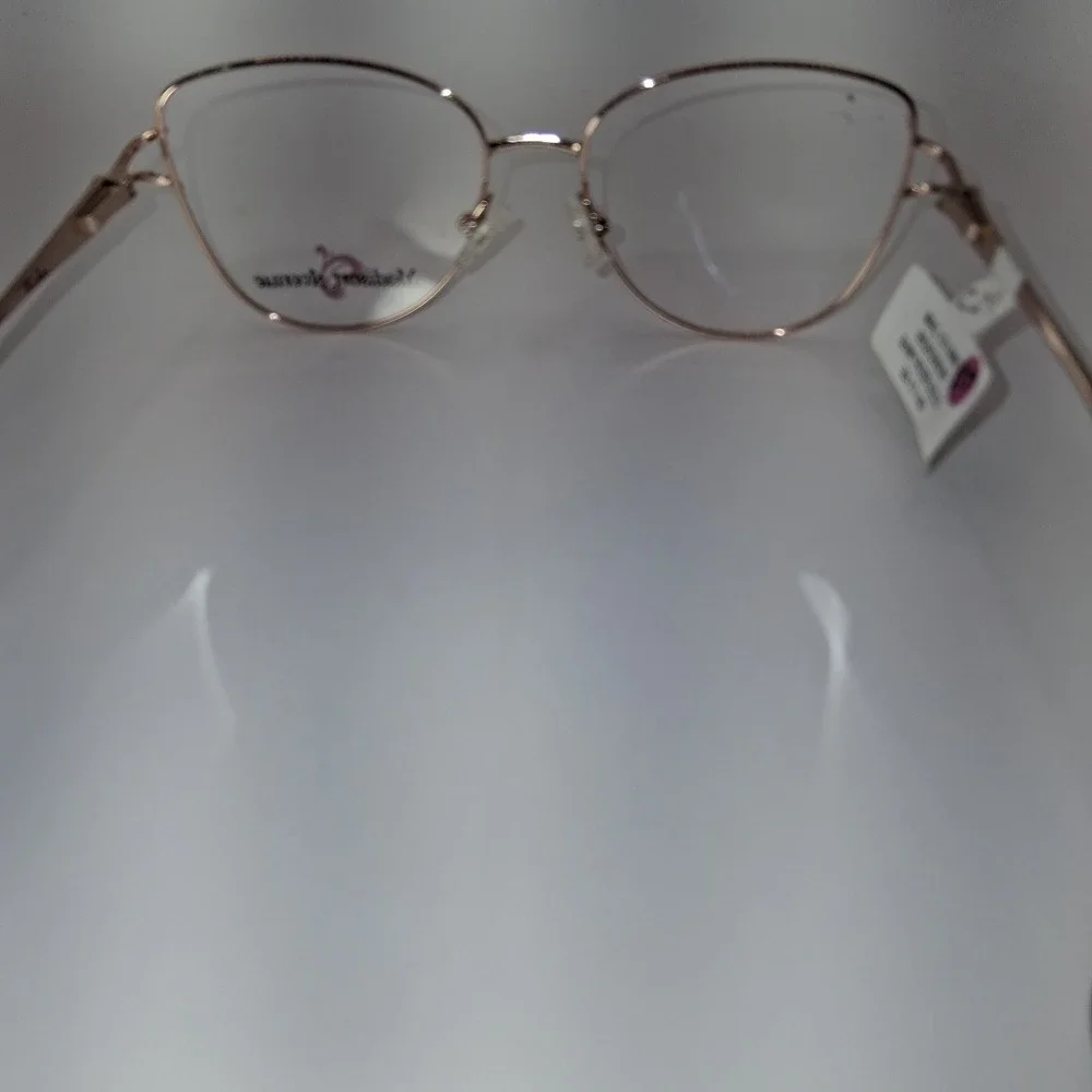 MADISON AVENUE MAL131 EYEGLASSES NWT